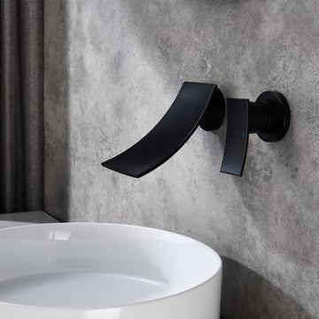 Single Handle Wall Mounted Faucet with Valve