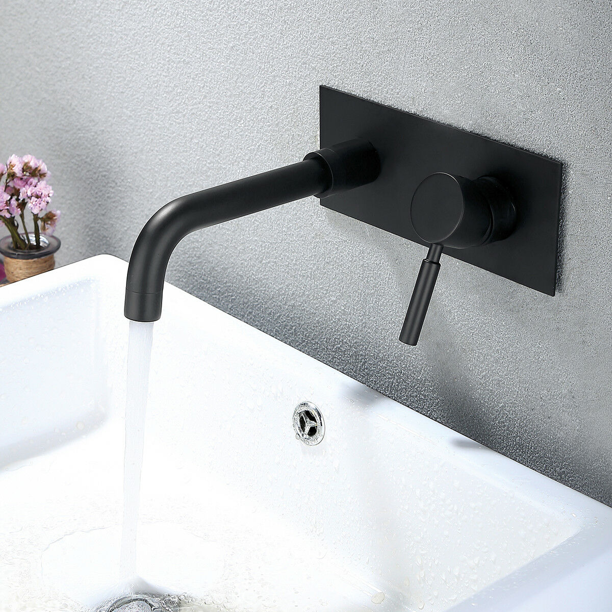 Clihome® | Single-Handle Wall Mount Bathroom Faucet with Contemporary Solid Brass in Black