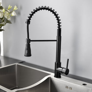 Single-Handle Pull-Down Sprayer Kitchen Faucet with Supply Lines in Matte Black - Alipuinc
