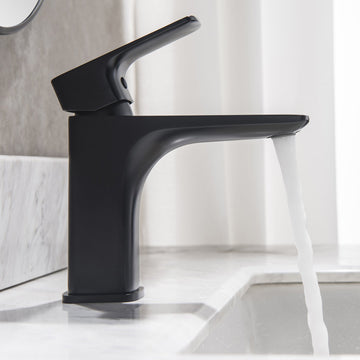 Clihome® | Single Hole 1-Handle Bathroom Faucet Waterfall in Matte Black